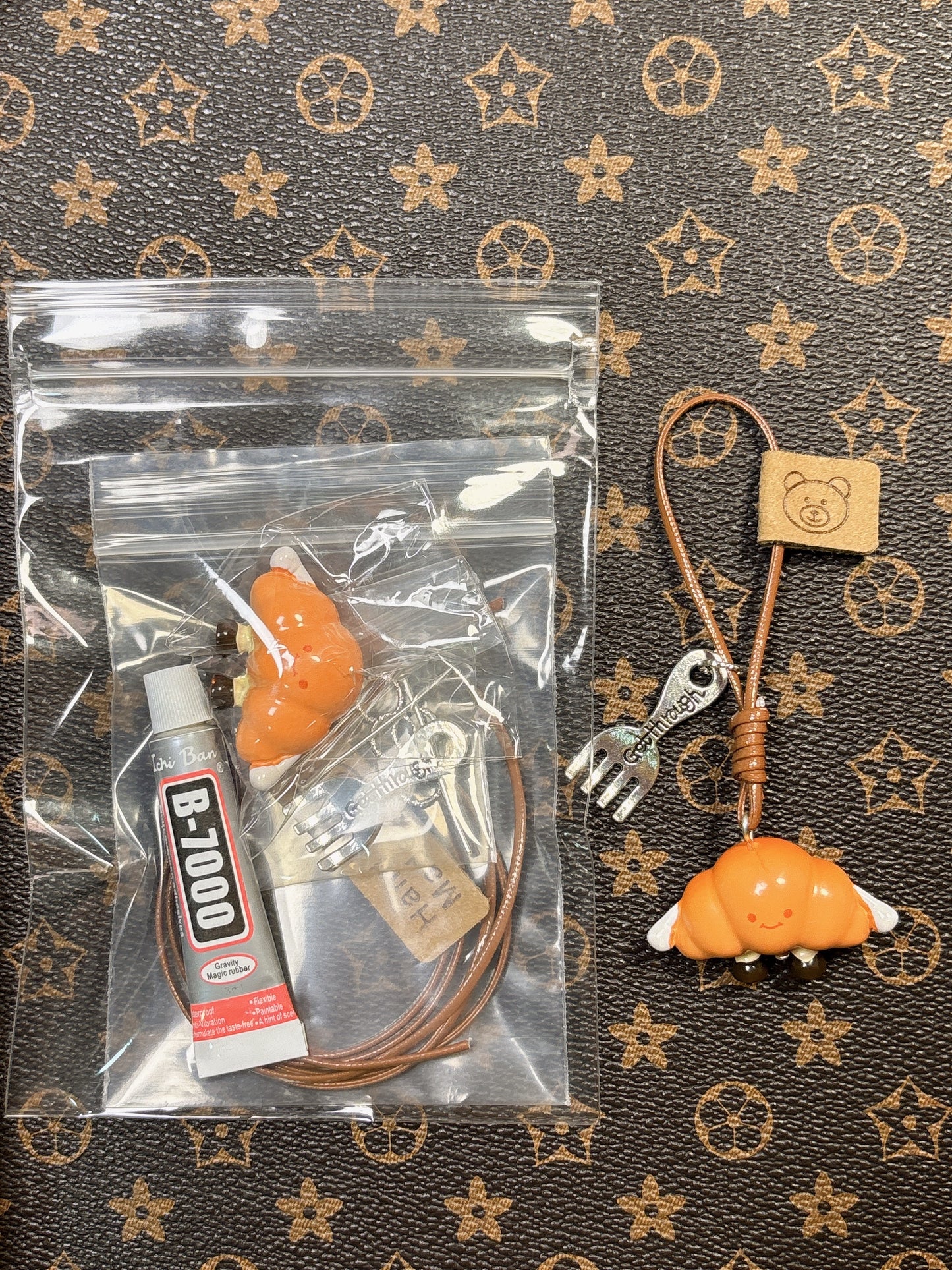 T001-初心者向けパン家族手作りストラップキット